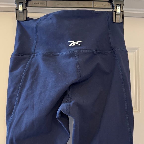 Women's Reebok Leggings - Picture 4 of 8